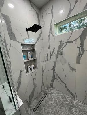 Bathroom, Interior, Marble Walls, Recessed Lighting