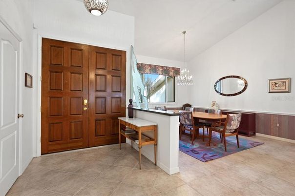 Chandelier, Dining room, Interior, Pendant Lights