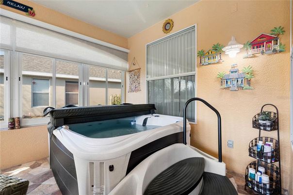 Hot Tub, Interior