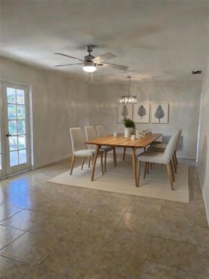 Chandelier, Dining room, Interior