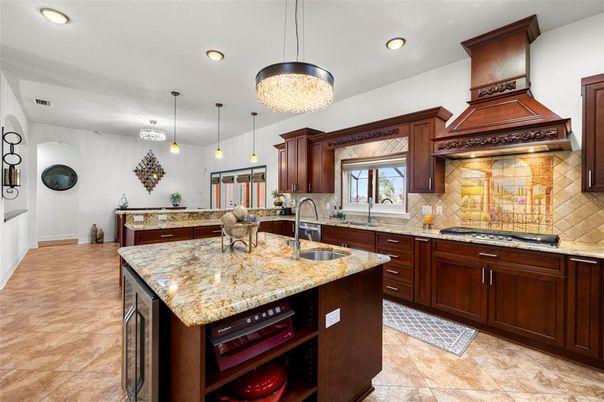Chandelier, Interior, Kitchen, Pendant Lights, Recessed Lighting