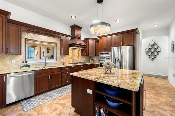 Interior, Kitchen, Pendant Lights, Recessed Lighting, Stainless Steel Appliances