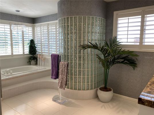 Bathroom, Interior, Pendant Lights