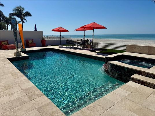 Exterior, Lake, Pool, Water