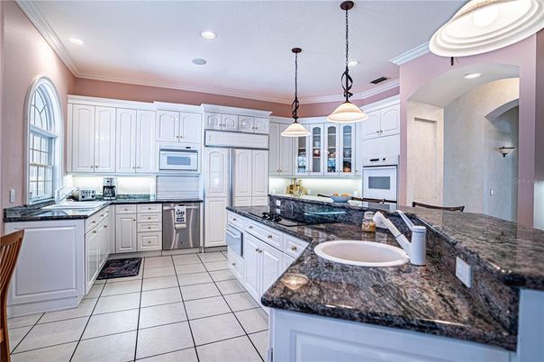 Interior, Kitchen, Pendant Lights, Recessed Lighting