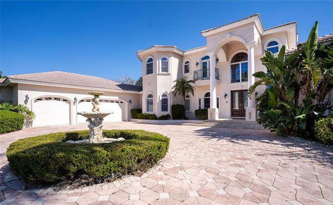 Attached, Exterior, Facade, French Provincial