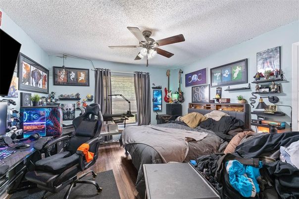 Bedroom, Fitness Equipment, Home Office, Interior, Wood Texture Flooring