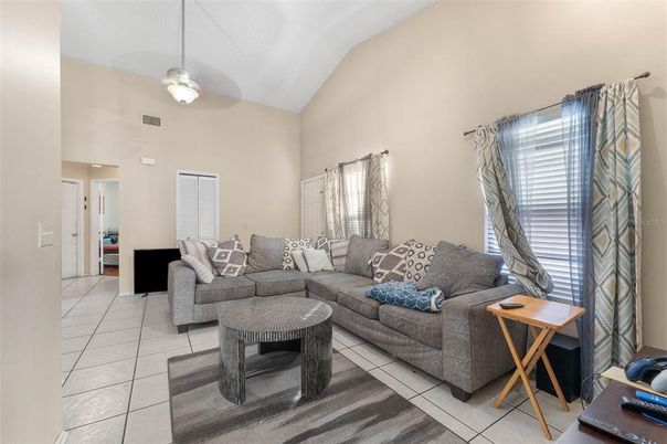 Interior, Living room, Pendant Lights