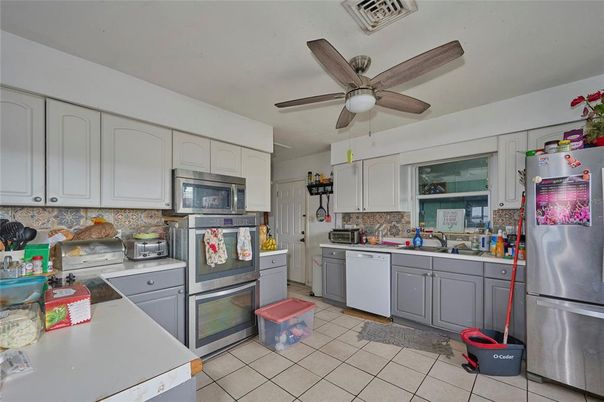 Interior, Kitchen, Stainless Steel Appliances