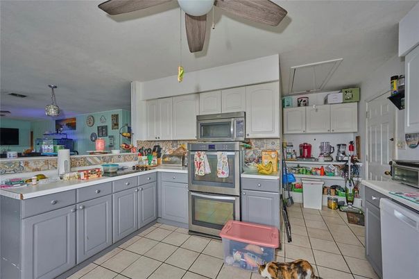 Interior, Kitchen, Stainless Steel Appliances