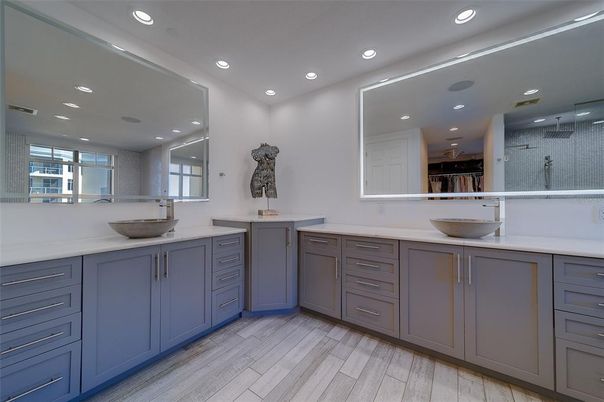 Bathroom, Dual Sink Vanities, Interior, Recessed Lighting, Wood Texture Flooring