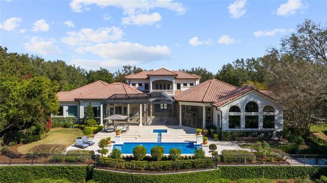 Exterior, Facade, Pool, Mediterranean