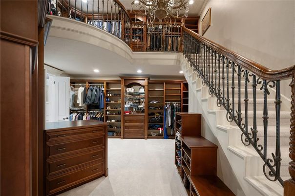 Chandelier, Interior, Recessed Lighting, Walk-in Closets