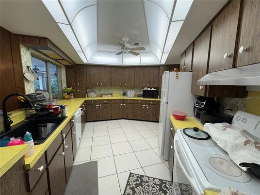 Interior, Kitchen