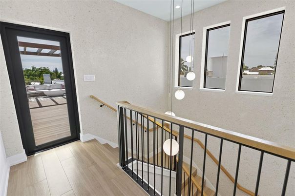 Interior, Pendant Lights, Recessed Lighting, Wood Texture Flooring