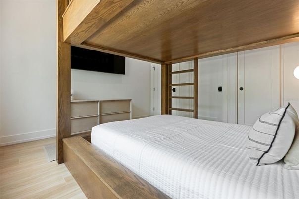 Bedroom, Interior, Wooden Ceilings, Wood Texture Flooring