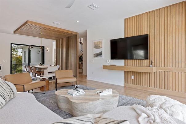 Dining room, Interior, Living room, Pendant Lights, Recessed Lighting, Wood Texture Flooring