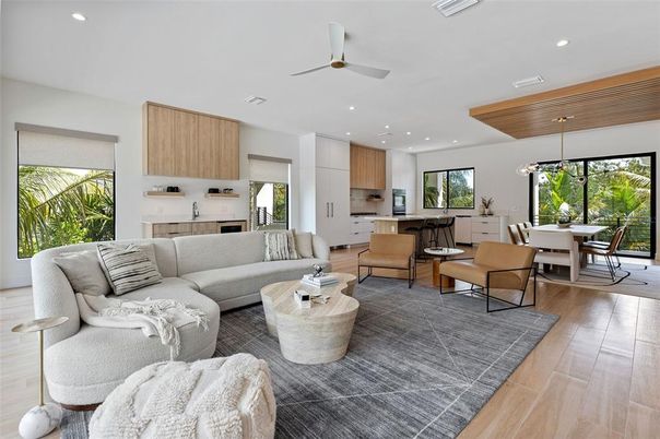 Dining room, Interior, Kitchen, Living room, Pendant Lights, Recessed Lighting, Wood Texture Flooring