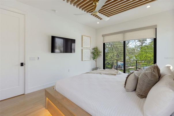 Bedroom, Interior, Recessed Lighting, Wood Texture Flooring