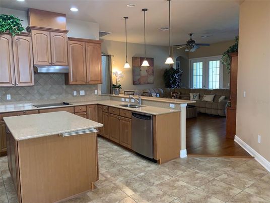 Interior, Kitchen, Living room, Pendant Lights, Recessed Lighting, Wood Texture Flooring