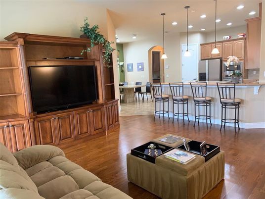 Dining room, Interior, Kitchen, Living room, Pendant Lights, Recessed Lighting, Wood Texture Flooring