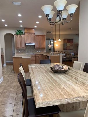 Chandelier, Dining room, Interior, Kitchen, Pendant Lights, Recessed Lighting, Stainless Steel Appliances