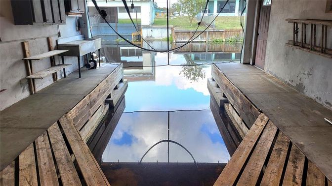 Interior, Pool