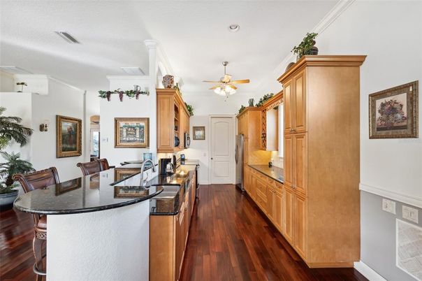 Dining room, Interior, Kitchen, Recessed Lighting, Wood Texture Flooring