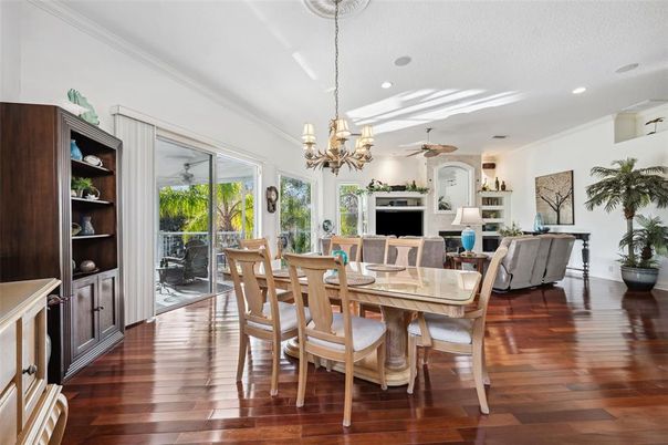 Chandelier, Dining room, Interior, Living room, Recessed Lighting, Wood Texture Flooring