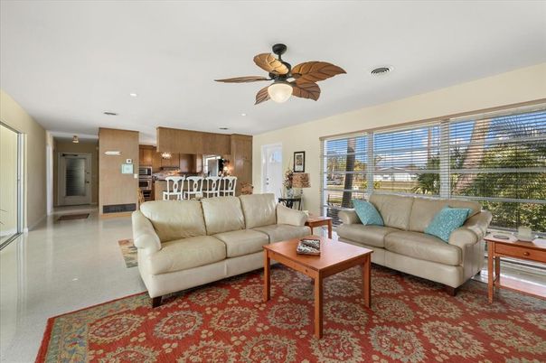 Interior, Kitchen, Living room, Recessed Lighting, Stainless Steel Appliances
