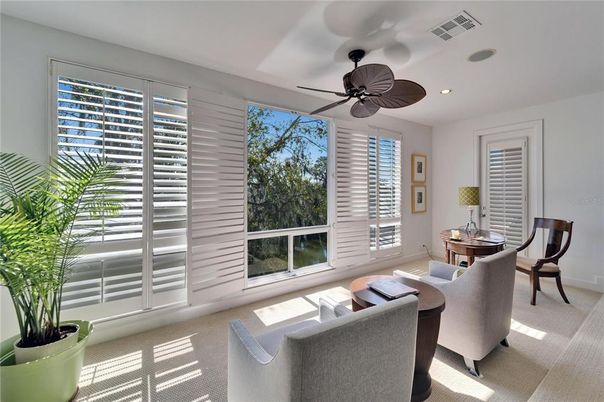 Dining room, Interior, Living room, Recessed Lighting