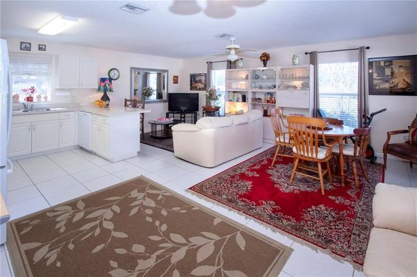 Dining room, Interior, Kitchen, Living room