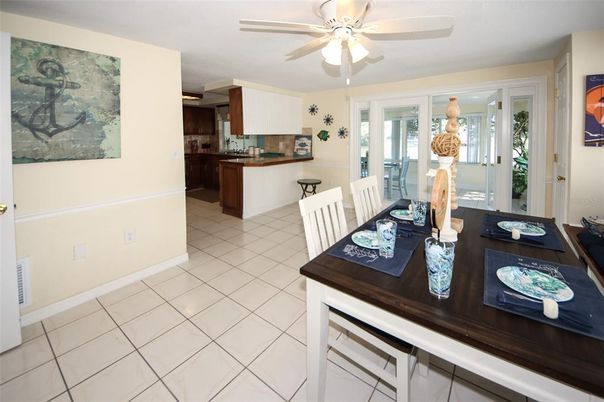 Dining room, Interior, Kitchen