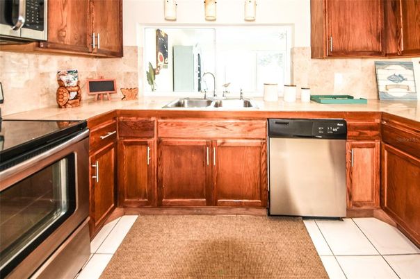 Interior, Kitchen, Stainless Steel Appliances