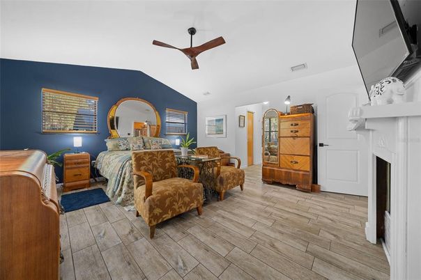Bedroom, Dining room, Fireplace, Interior, Wood Texture Flooring