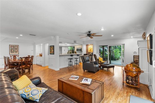 Dining room, Interior, Living room, Recessed Lighting, Wood Texture Flooring