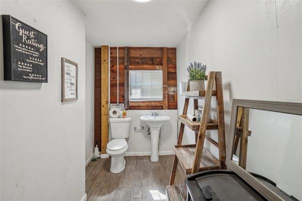 Bathroom, Interior, Wood Texture Flooring