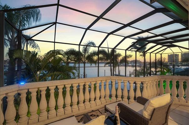 Glass Ceilings, Interior, Sun Room, Water