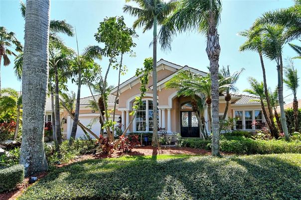 Attached, Backyard, Exterior, Facade, Mediterranean