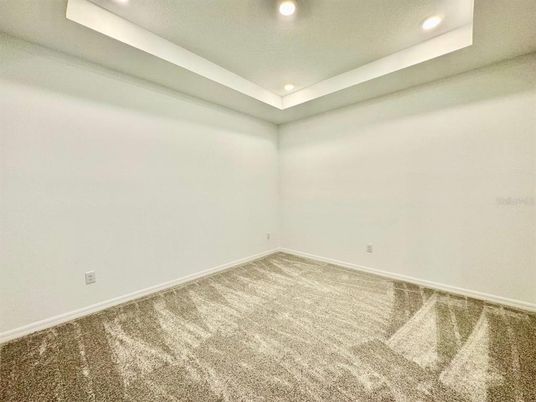 Empty room, Interior, Recessed Lighting