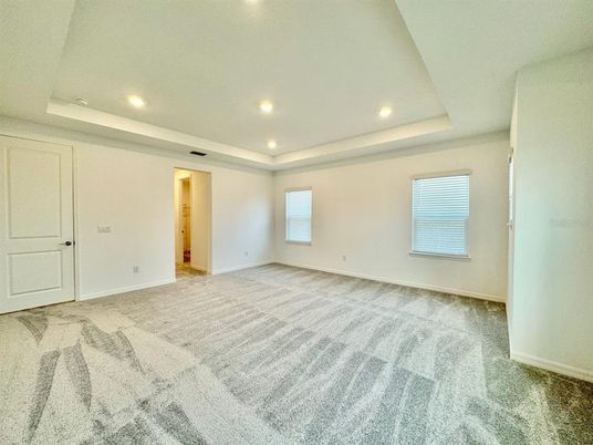 Empty room, Interior, Recessed Lighting