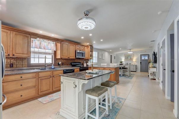Interior, Kitchen, Recessed Lighting