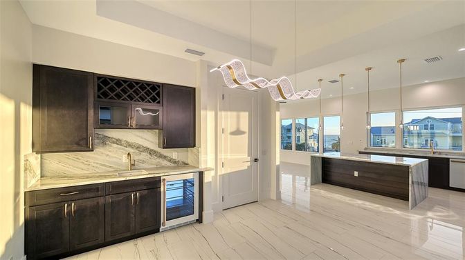 Interior, Kitchen, Pendant Lights, Recessed Lighting, Wood Texture Flooring
