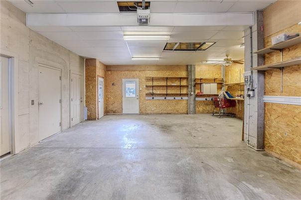Garage, Interior, Stone Walls