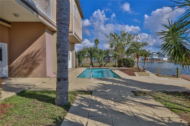 Exterior, Lake, Pool, Water