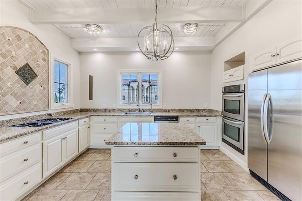 Chandelier, Interior, Kitchen, Pendant Lights, Stainless Steel Appliances