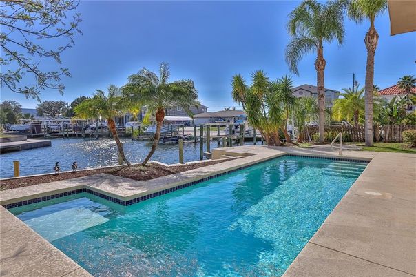 Exterior, Lake, Pool, Water