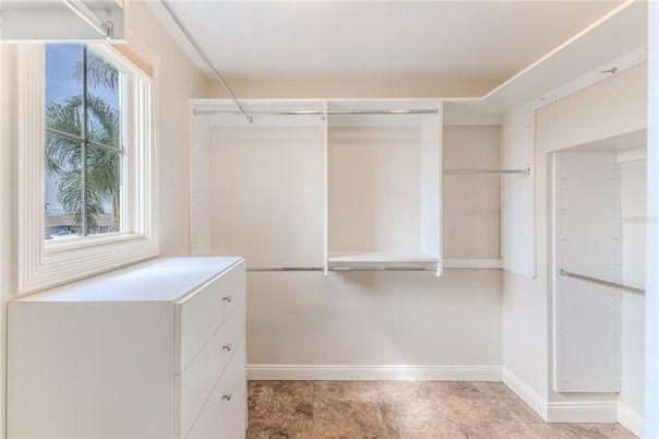Interior, Walk-in Closets