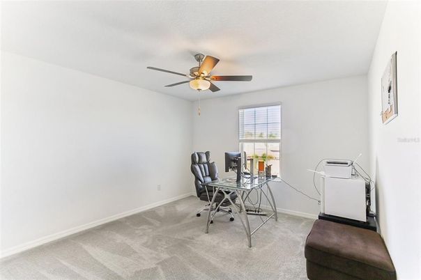 Home Office, Interior