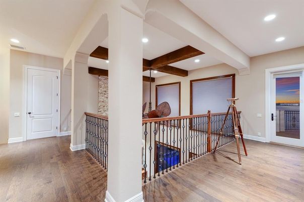 Interior, Recessed Lighting, Wooden Beams, Wood Texture Flooring